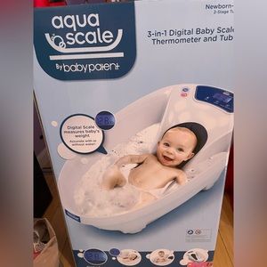 Baby bathtub